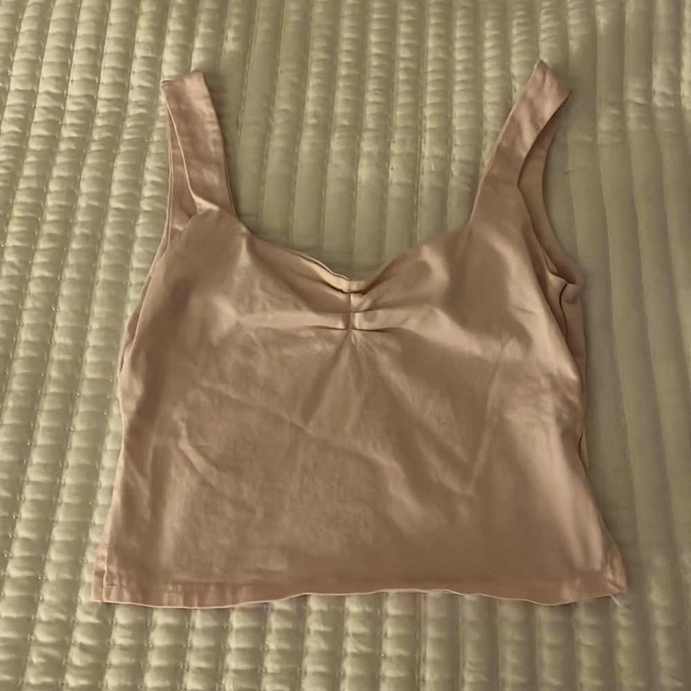 pink top